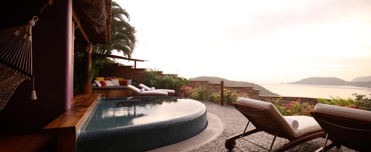 Amuleto Hotel Ixtapa  Exterior photo